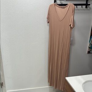 V-Neck Short Sleeve Maxi Dress in Nude